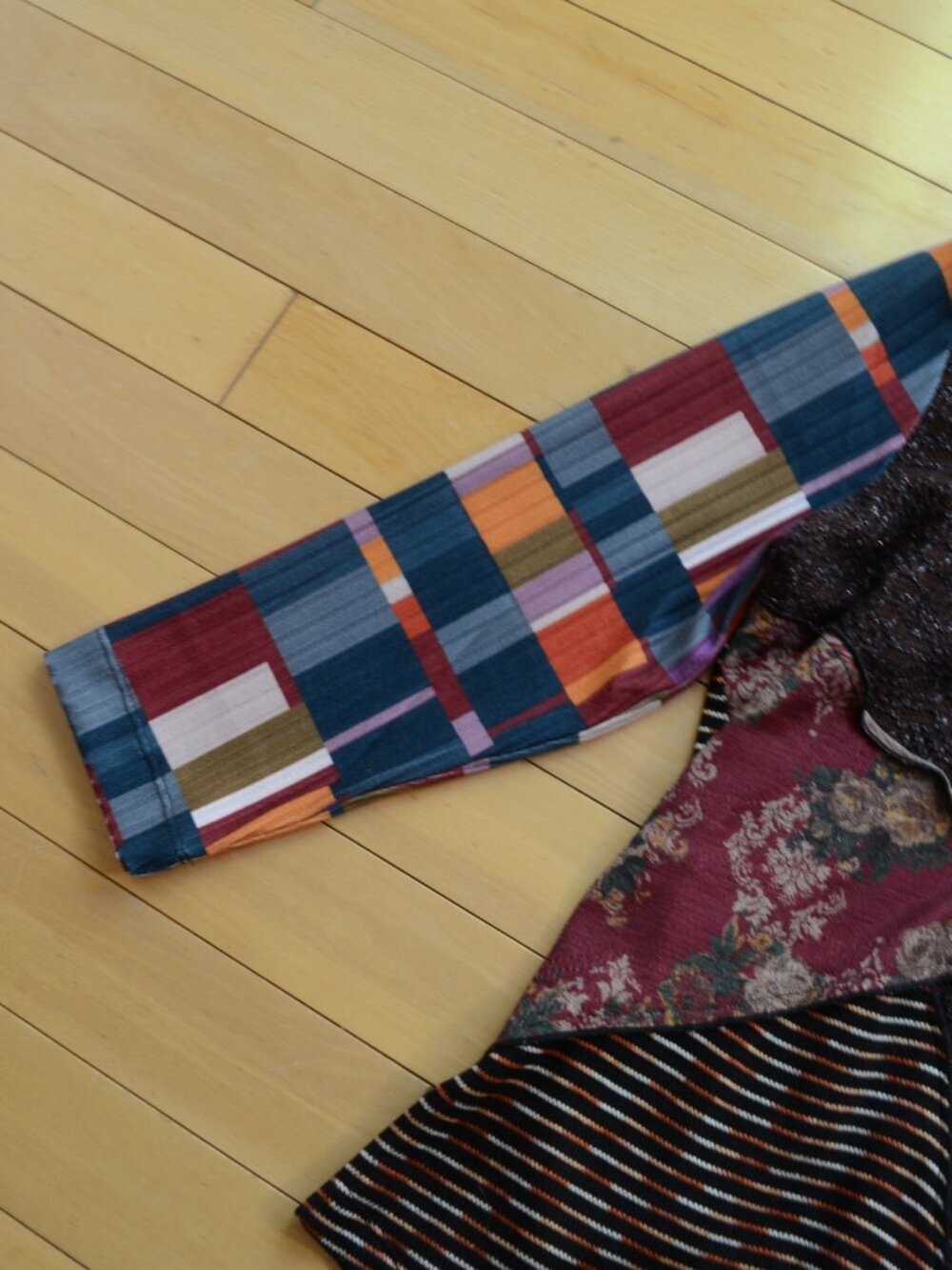 Ali Miles Brown Mixed Media Patchwork Cowl Neck Tunic Shirt Boho Artsy Size L - Picture 4 of 10